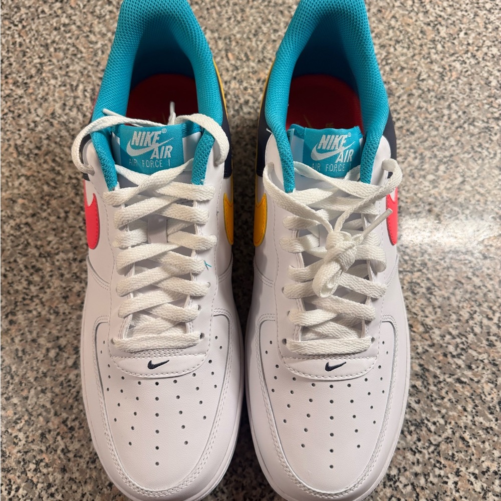 Nike Air Force 1 '07 Shoes Men Size 11.5 White Thunder Blue Pink HF4849-100 New - Picture 5 of 9